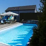 Orman Evi Anetta *